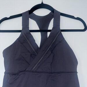 Lululemon gray tank with shelf bra